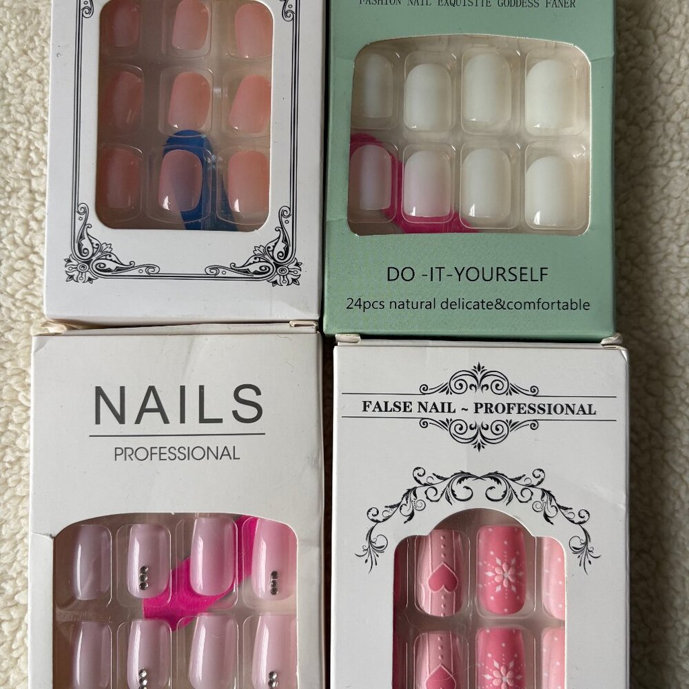 Set of 4 Press-On Nails Red and Pink Hues w/nail glue and emery boards